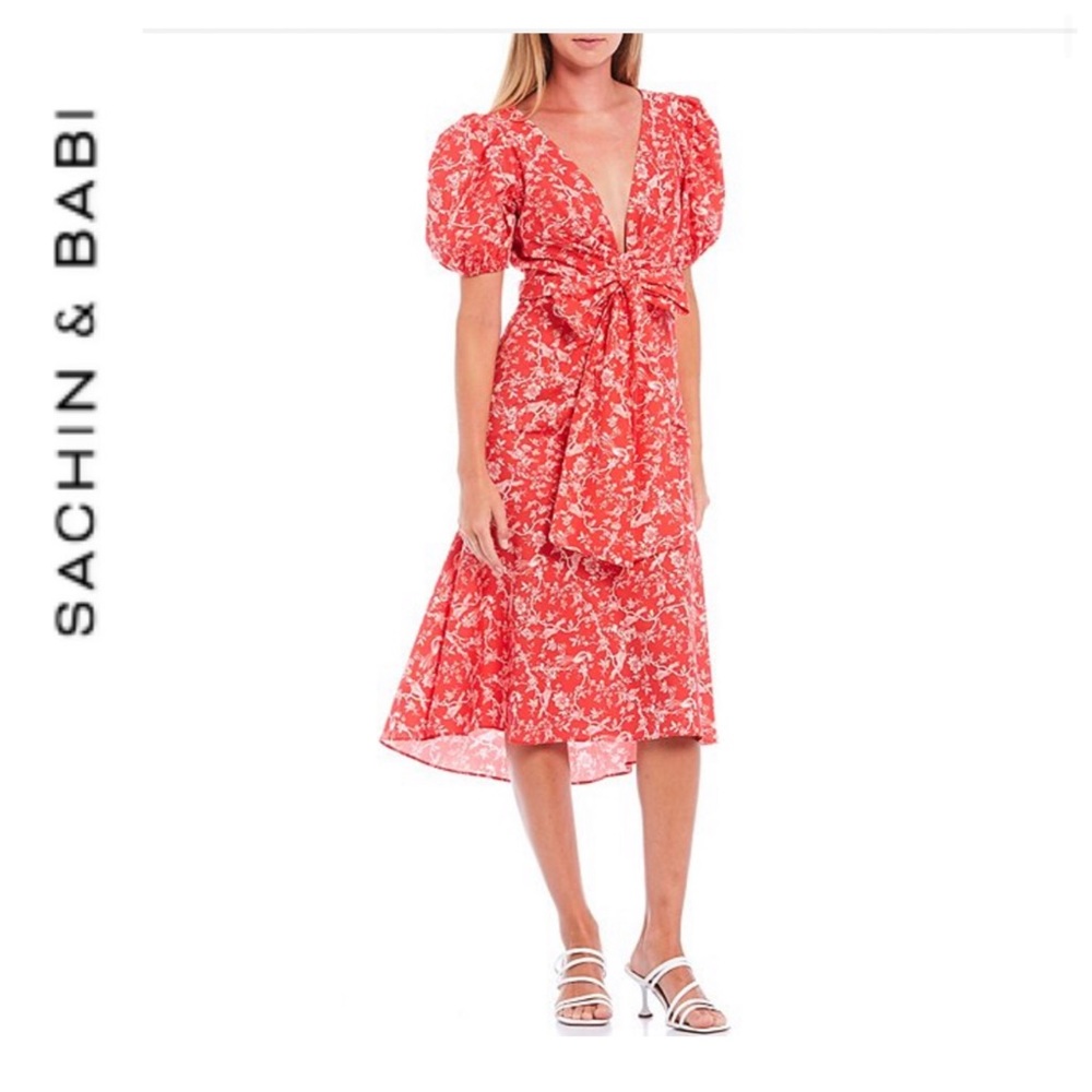 NWT Courtney Floral Puff Sleeve V-Neck Bow…